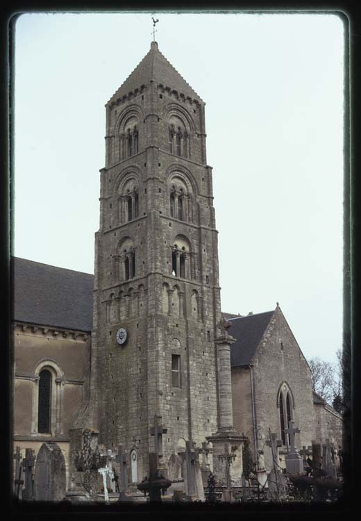 Clocher ; Cimetière