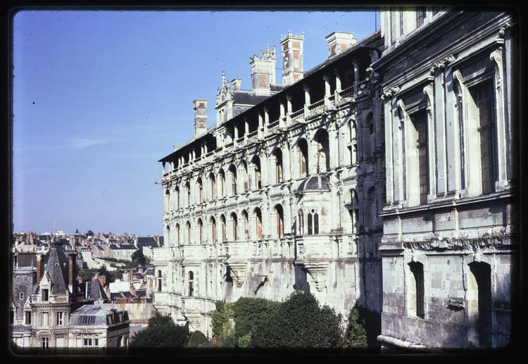 Façade nord-est dite des Loges