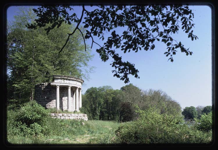 Vue générale du temple de la philosophie