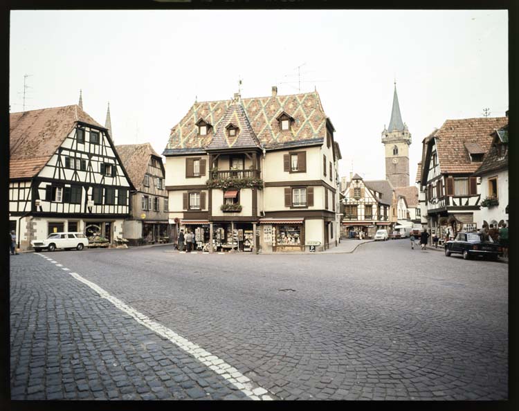 Vue générale depuis la place de l'Étoile