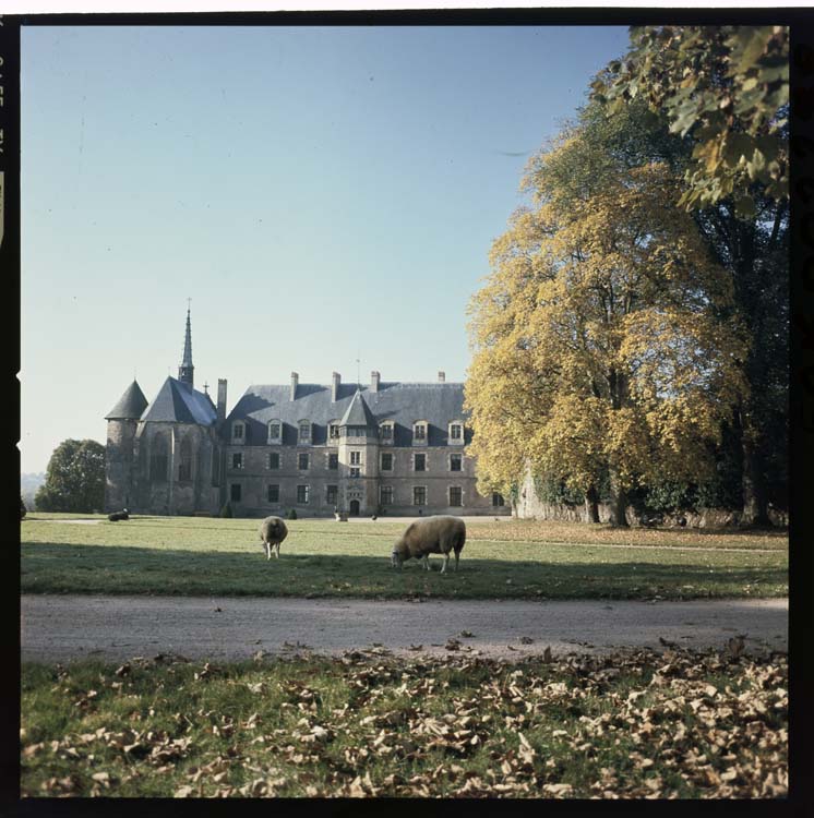 Château de La Palice (également sur commune de Saint-Prix)