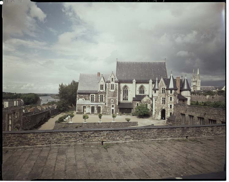 Chapelle Saint-Laud et logis royal