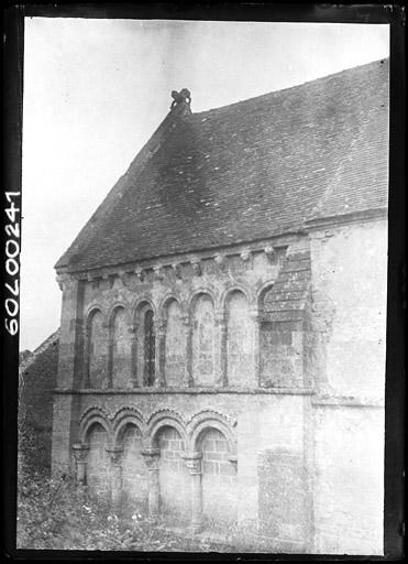 Façade nord : Arcatures aveugles