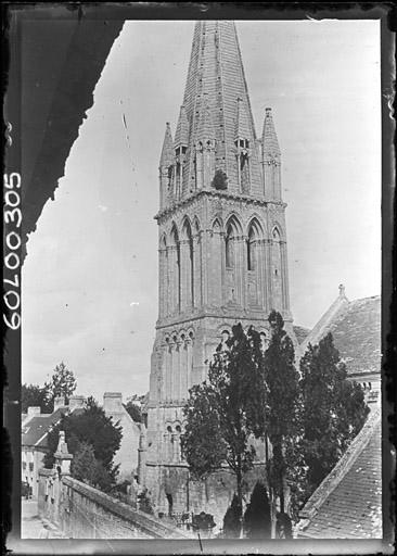 Tour clocher, côté sud-est