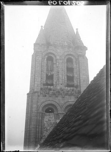 Clocher, côté ouest