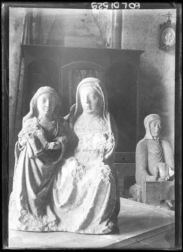 Groupe sculpté : sainte Anne et la Vierge