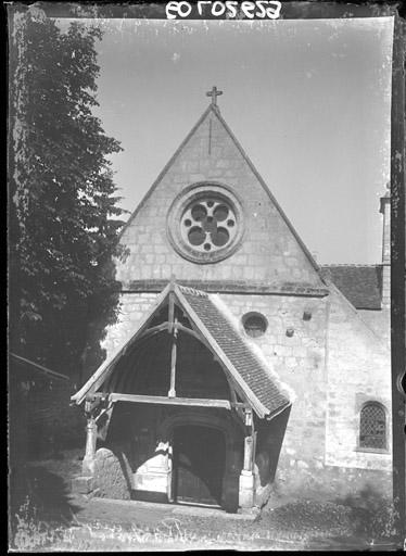 Façade ouest avec porche