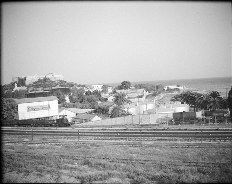 Ensemble ouest depuis la ligne de chemin de fer