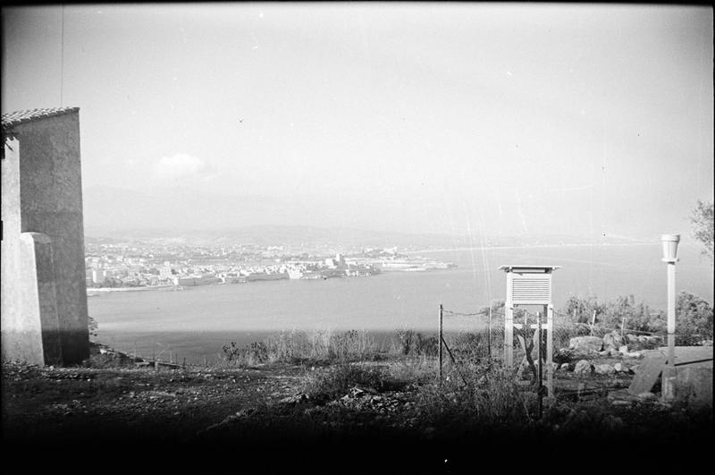 Antibes depuis le plateau de la Garoupe. Vue panoramique