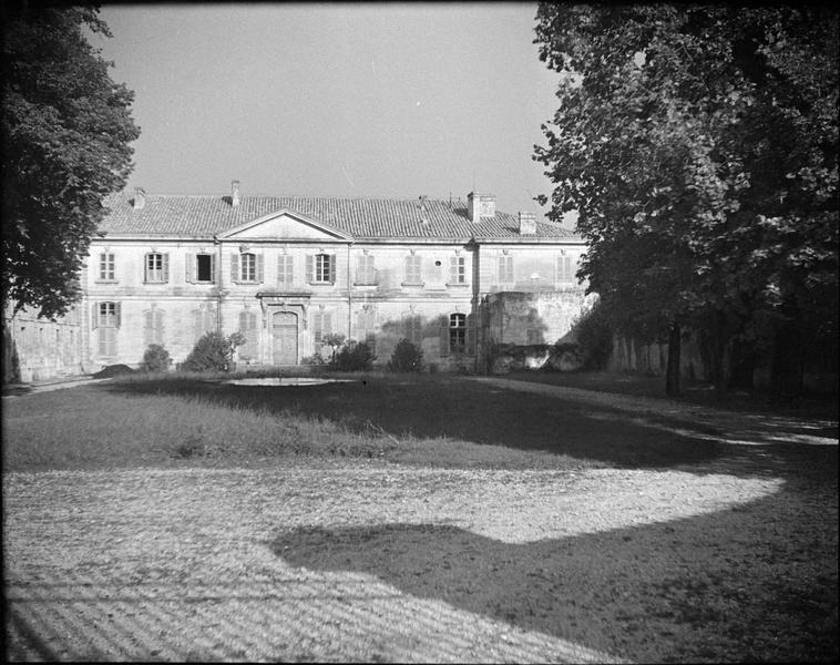 Façade ouest sur parc