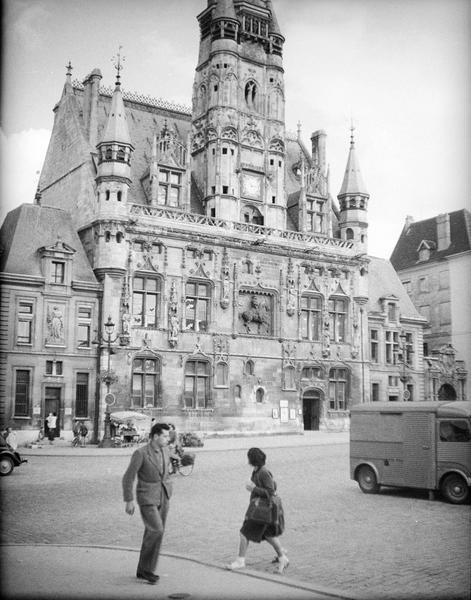 Façade sur place