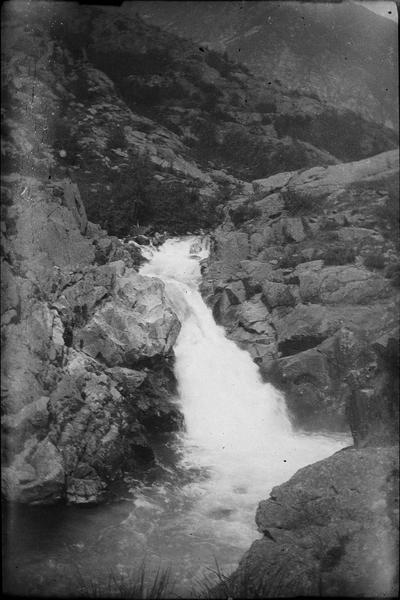 Pont enjambant le fossé entourant la citadelle, côté nord