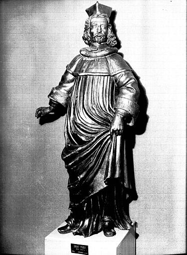 Statue en bois : saint Yves - © Ministère de la Culture (France), Médiathèque du patrimoine et de la photographie, diffusion RMN-GP