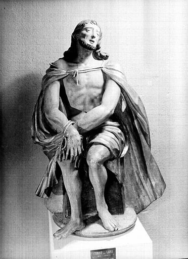Statue en bois doré et polychromé : Christ aux liens - © Ministère de la Culture (France), Médiathèque du patrimoine et de la photographie, diffusion RMN-GP