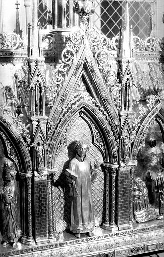 Châsse de saint Taurin en argent doré, face postérieure : arcade centrale