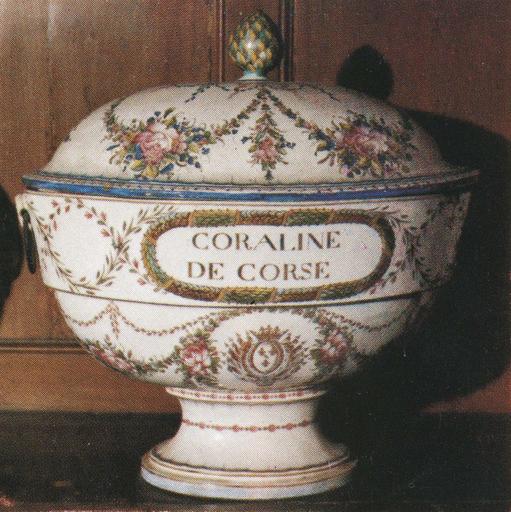 Pot à coraline de Corse, faïence (ensemble de 35 pots à pharmacie)