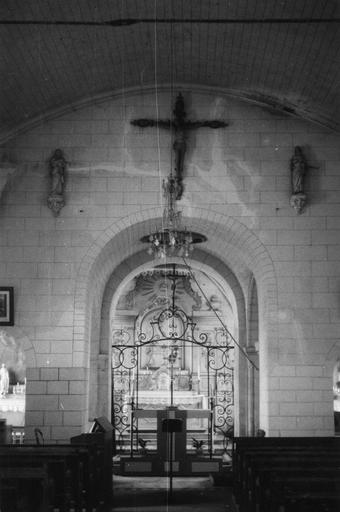 2 statues d'un Calvaire : la Vierge et saint Jean, bois peint - © Ministère de la Culture (France), Médiathèque du patrimoine et de la photographie (objets mobiliers), tous droits réservés