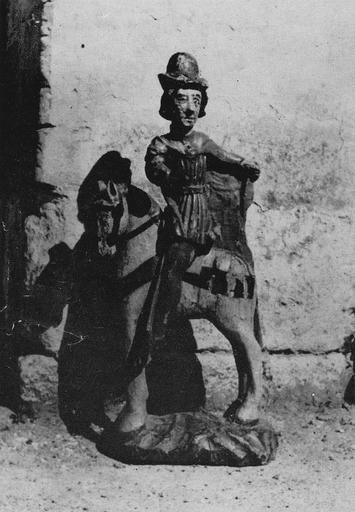 groupe sculpté  : la charité de saint Martin, bois polychrome