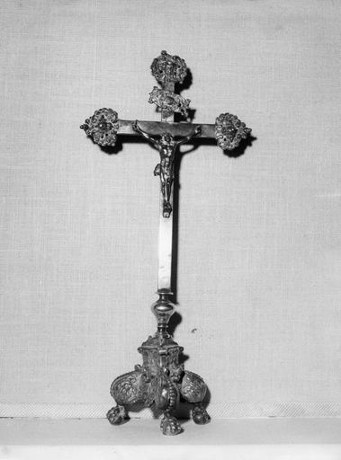 croix d'autel, métal argenté