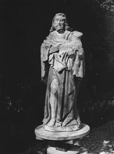 statue (grandeur nature) : saint Jean-Baptiste, pierre. Vue générale après restauration.