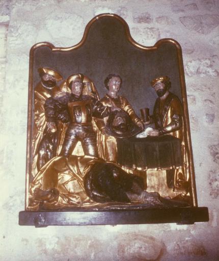 demi-relief : la décollation de saint Jean-Baptiste, bois. Vue générale après restauration.