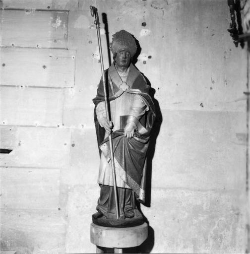 statue (petite nature) : saint Martin évêque, bois