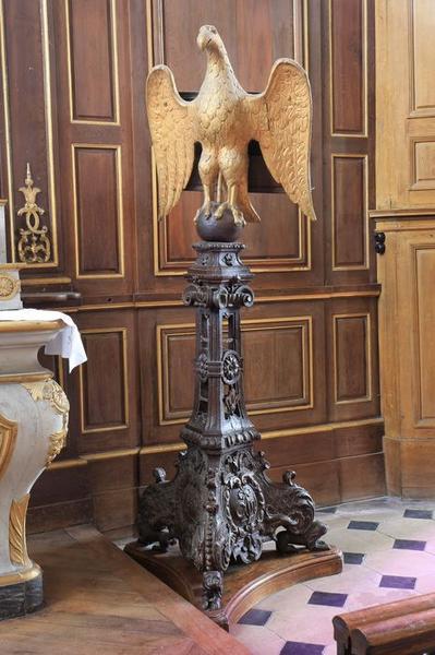 lutrin (aigle-lutrin), vue générale