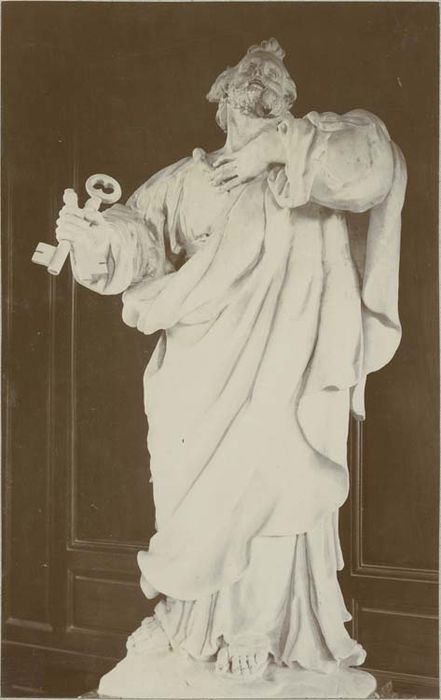 statue : Saint Pierre