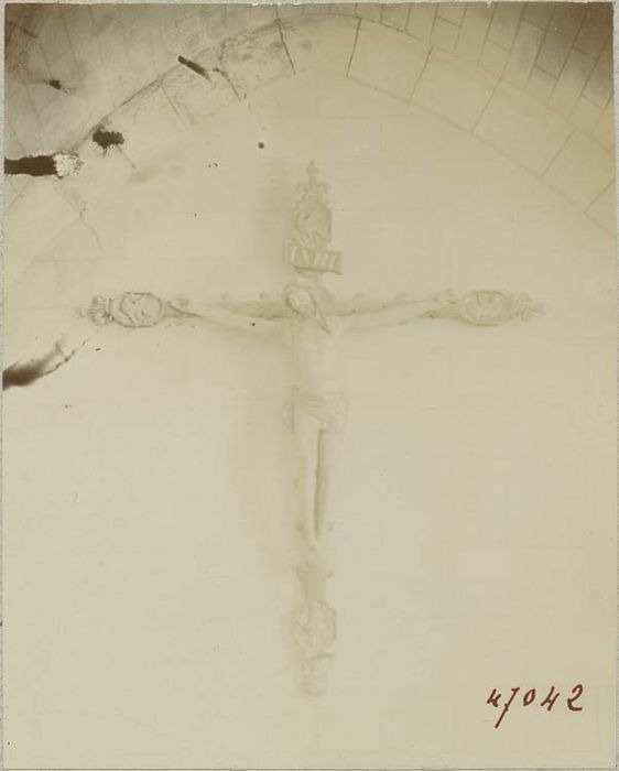 croix : Christ en croix - © Ministère de la Culture (France), Médiathèque du patrimoine et de la photographie, diffusion GrandPalaisRmn Photo
