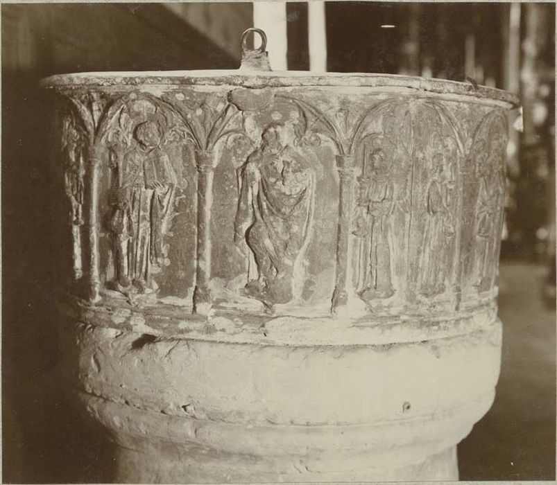 fonts baptismaux (cuve baptismale à infusion)
