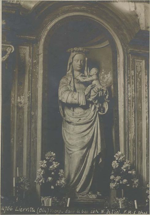 statue : Vierge à l'Enfant