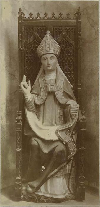 statue : Saint Ouen