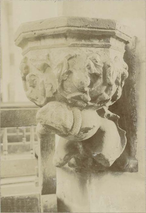 bénitier - © Ministère de la Culture (France), Médiathèque du patrimoine et de la photographie, diffusion GrandPalaisRmn Photo