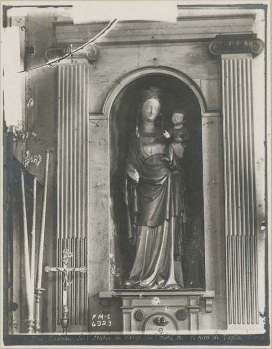 statue : Vierge à l'Enfant