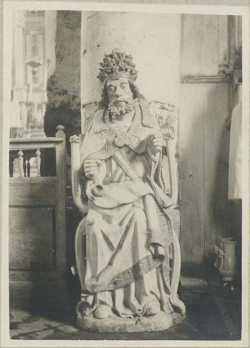 statue (petite nature) : Saint Pierre