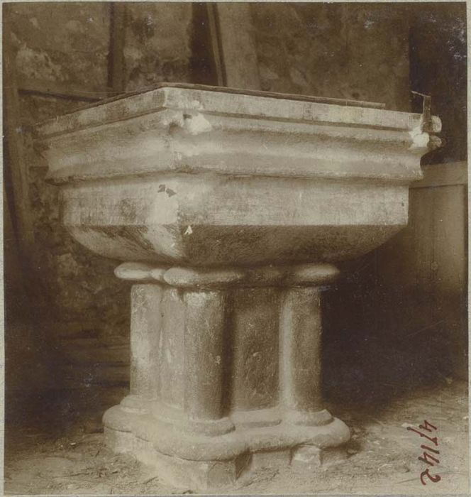 fonts baptismaux (cuve baptismale à infusion)