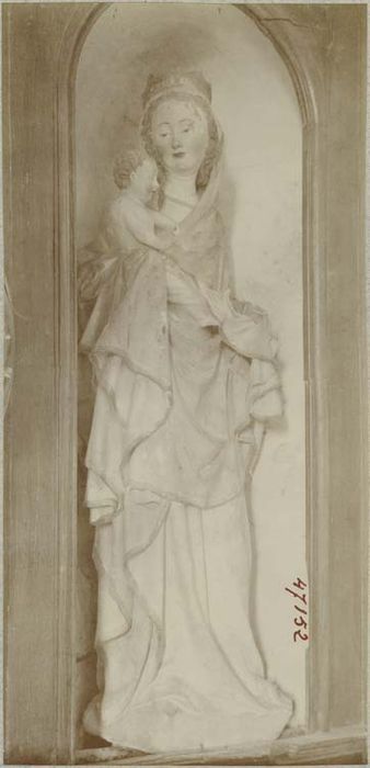 statue (petite nature) : Vierge à l'Enfant