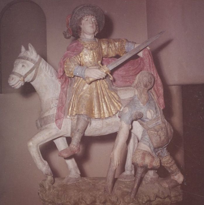 groupe sculpté : Charité de saint Martin