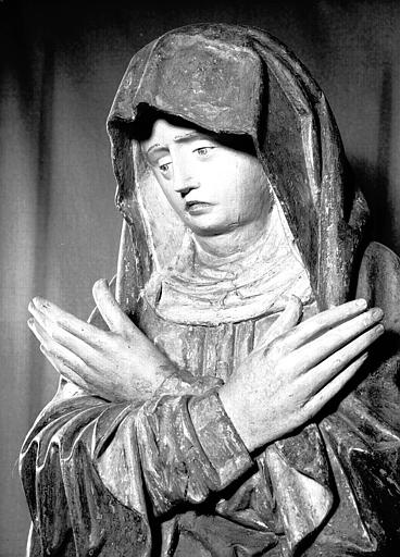 Statue en bois polychromé : Vierge de calvaire, la tête