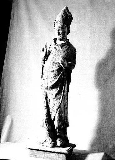 Statue en bois : saint Salvy évêque