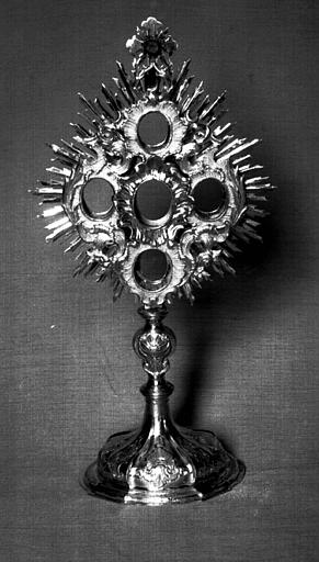 Reliquaire en forme d'ostensoir en argent et vermeil - © Ministère de la Culture (France), Médiathèque du patrimoine et de la photographie, diffusion RMN-GP