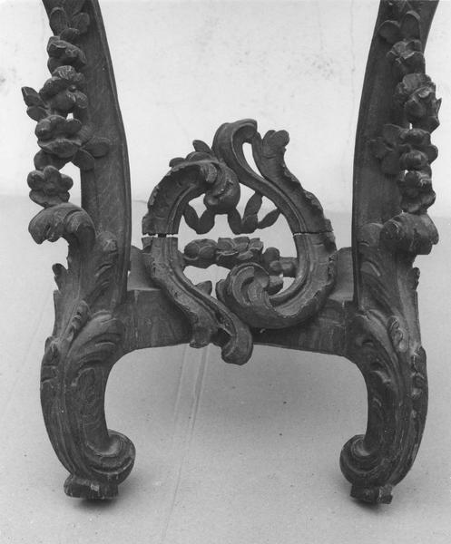 crédence (console), vue générale - © Ministère de la Culture (France), Médiathèque du patrimoine et de la photographie (objets mobiliers), tous droits réservés