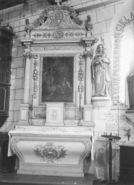 autel et retable secondaire, tableau : l'Annonciation, vue générale