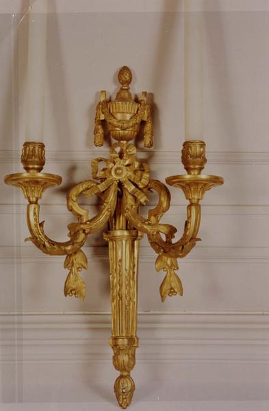 paire de bras de lumière, vue générale - © Ministère de la Culture (France), Médiathèque du patrimoine et de la photographie (objets mobiliers), tous droits réservés