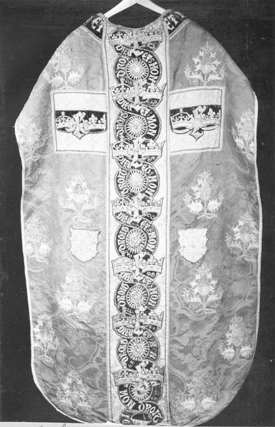chasuble, vue générale