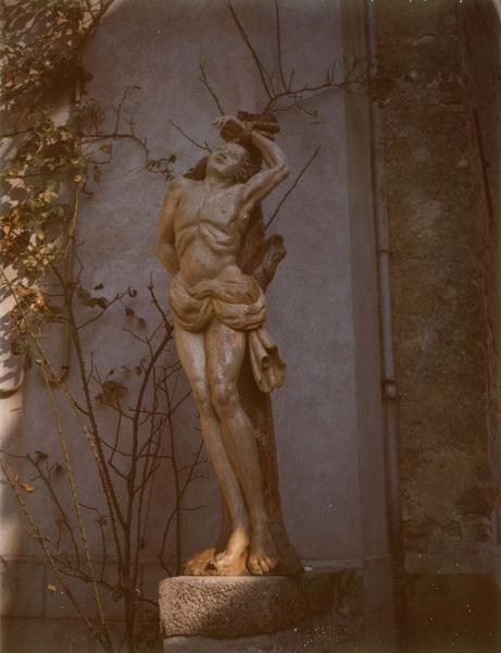 statue : Saint Sébastien, vue générale - © Ministère de la Culture (France), Médiathèque du patrimoine et de la photographie (objets mobiliers), tous droits réservés