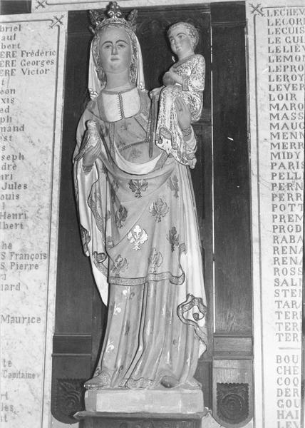 statue : Vierge à l'Enfant, vue générale - © Ministère de la Culture (France), Médiathèque du patrimoine et de la photographie (objets mobiliers), tous droits réservés