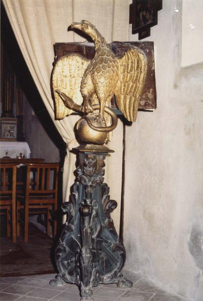 aigle-lutrin, vue générale - © Ministère de la Culture (France), Médiathèque du patrimoine et de la photographie (objets mobiliers), tous droits réservés