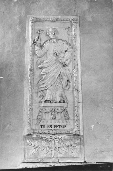 bas-relief : Saint Pierre, vue générale - © Ministère de la Culture (France), Médiathèque du patrimoine et de la photographie (objets mobiliers), tous droits réservés