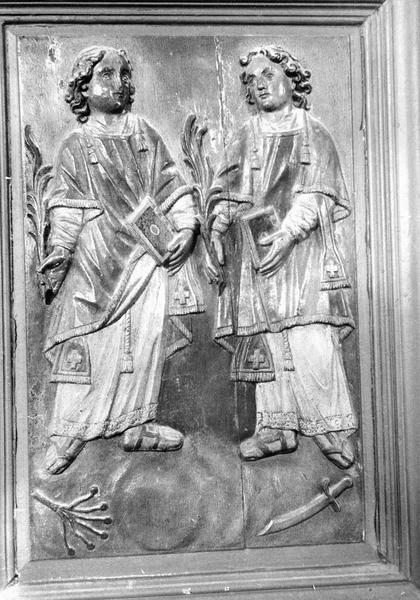 bas-relief décorant une chaire à prêcher : Saint Gervais et saint Protais, vue générale - © Ministère de la Culture (France), Médiathèque du patrimoine et de la photographie (objets mobiliers), tous droits réservés